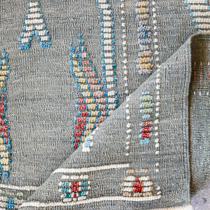 16840 Handwoven Rug 6’4 x 9’7