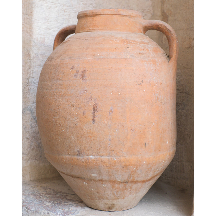Olive Jar 281 (21x42)