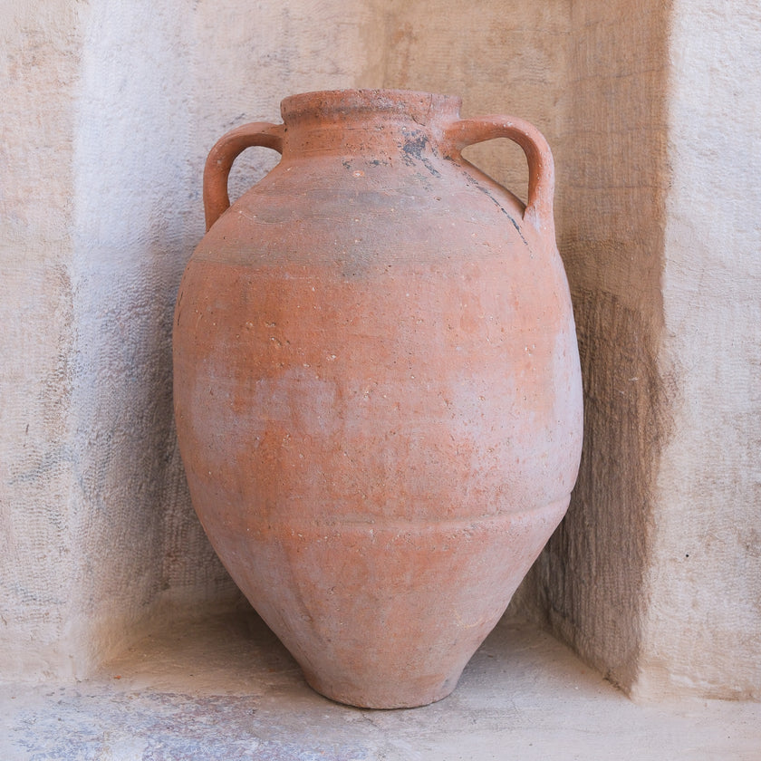 Olive Jar 585 (23x69)