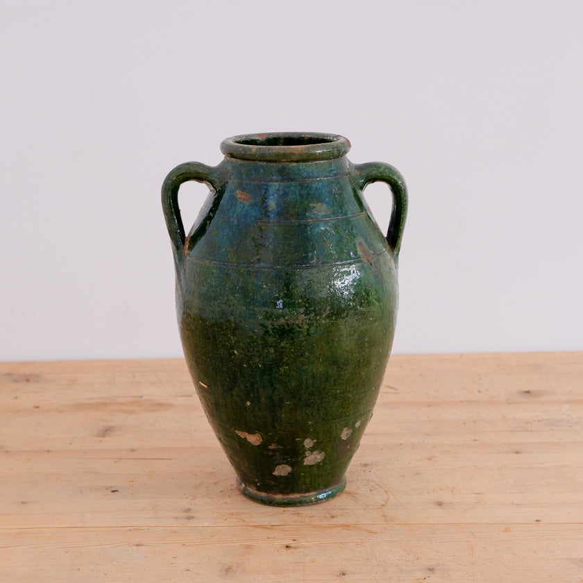 Olive Jar 707 (17x31)