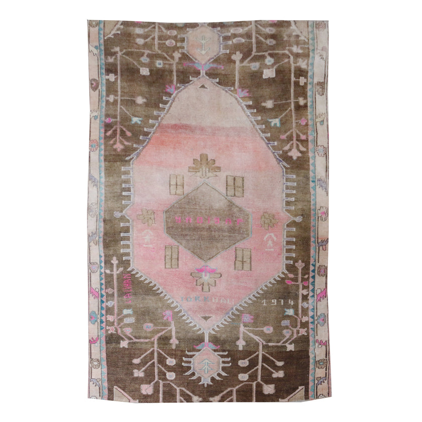 Z341 Handwoven Vintage Rug 5’4 x 8’5