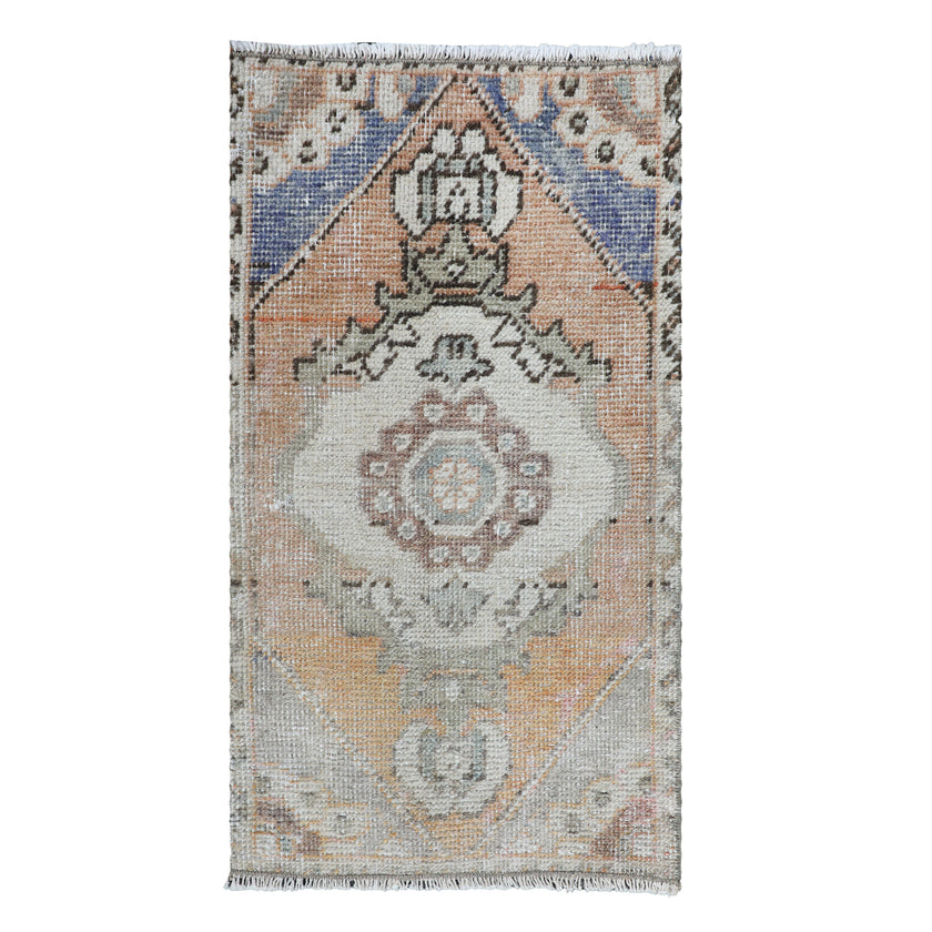 ZM108 Handwoven Vintage Rug 1’5x2'5