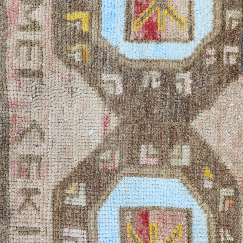 ZM161 Handwoven Vintage Rug 1’5x2'8