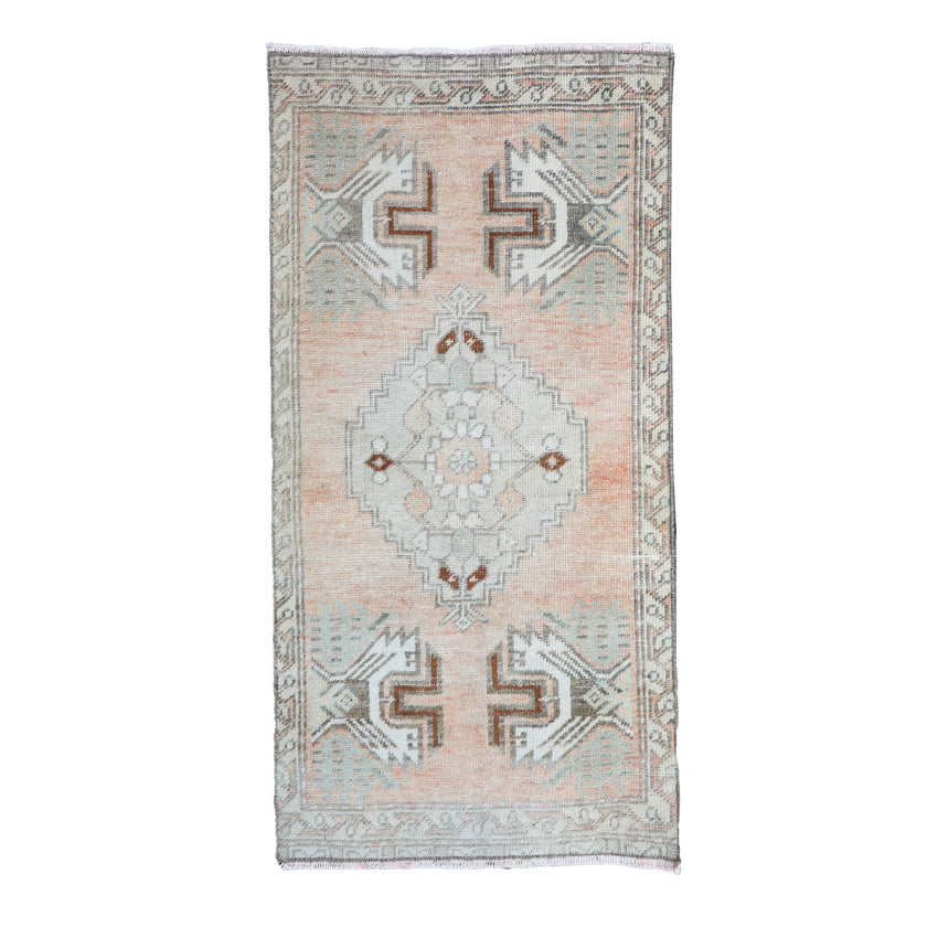 ZM166 Handwoven Vintage Rug 1’6x2'11