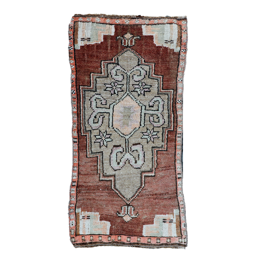 ZM177 Handwoven Vintage Rug 1’9x3'6