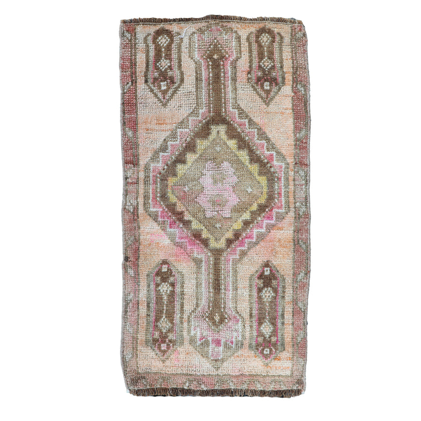ZM178 Handwoven Vintage Rug 1’4x2'6
