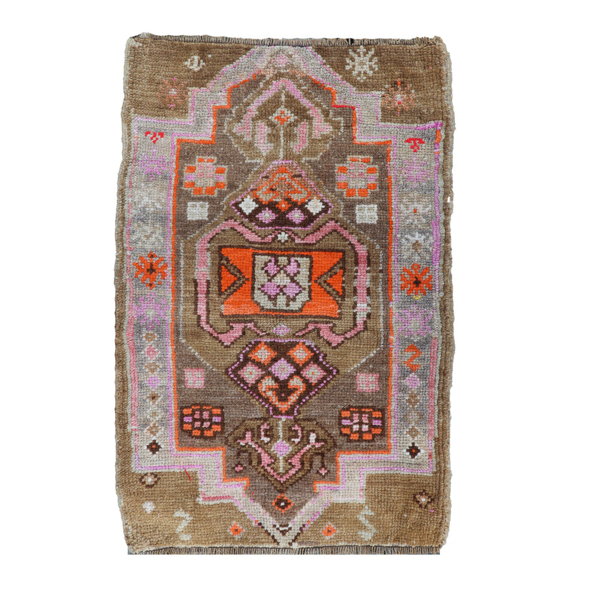 ZM180 Handwoven Vintage Rug 1’9x2'7