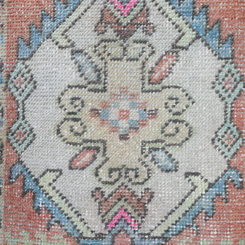 ZM214 Handwoven Vintage Rug 1’5x3'3