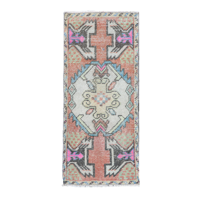 ZM214 Handwoven Vintage Rug 1’5x3'3