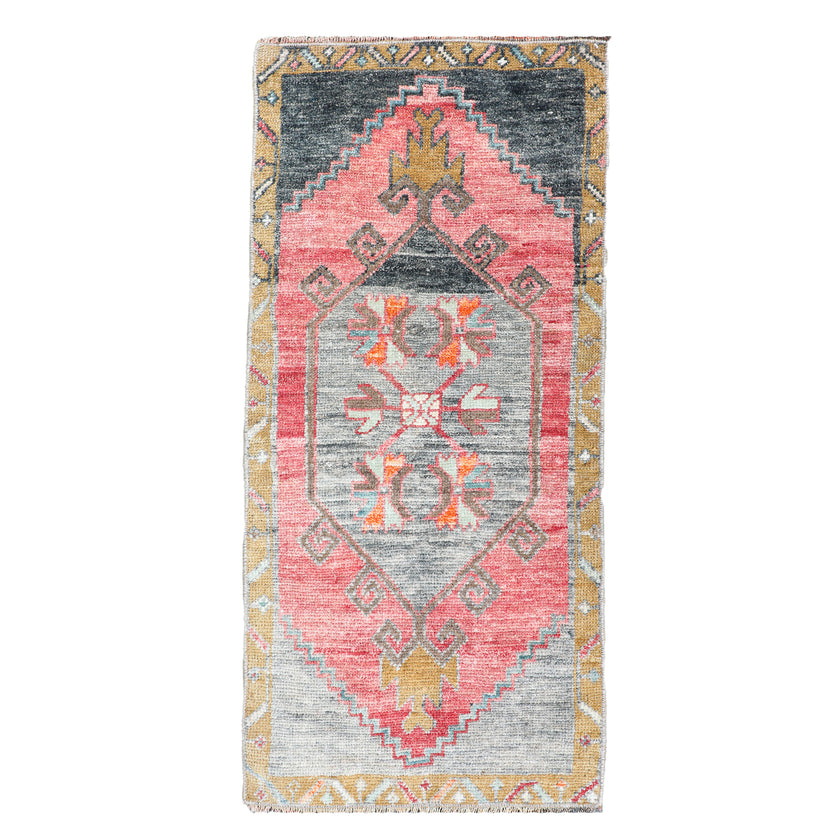 ZM228 Handwoven Vintage Rug 1’5x2'10