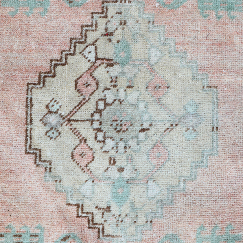 ZM239 Handwoven Vintage Rug 1’6x3'2