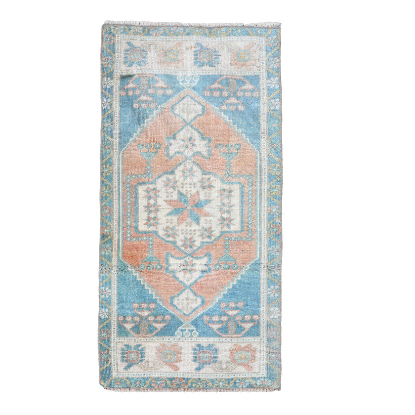 ZM240 Handwoven Vintage Rug 1’7x3'3