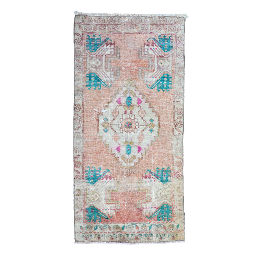 ZM245 Handwoven Vintage Rug 1'9x3'7