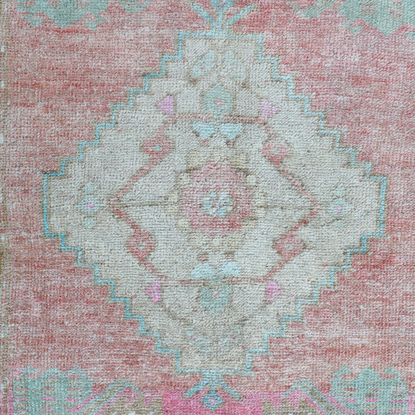 ZM253 Handwoven Vintage Rug 1’7x3’2