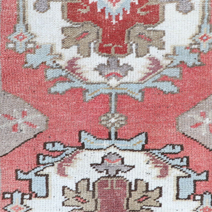 ZM255 Handwoven Vintage Rug 1’7x3'2