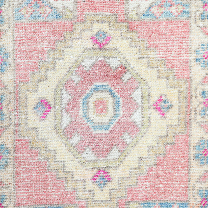 ZM271 Handwoven Vintage Rug 1’5x2’10