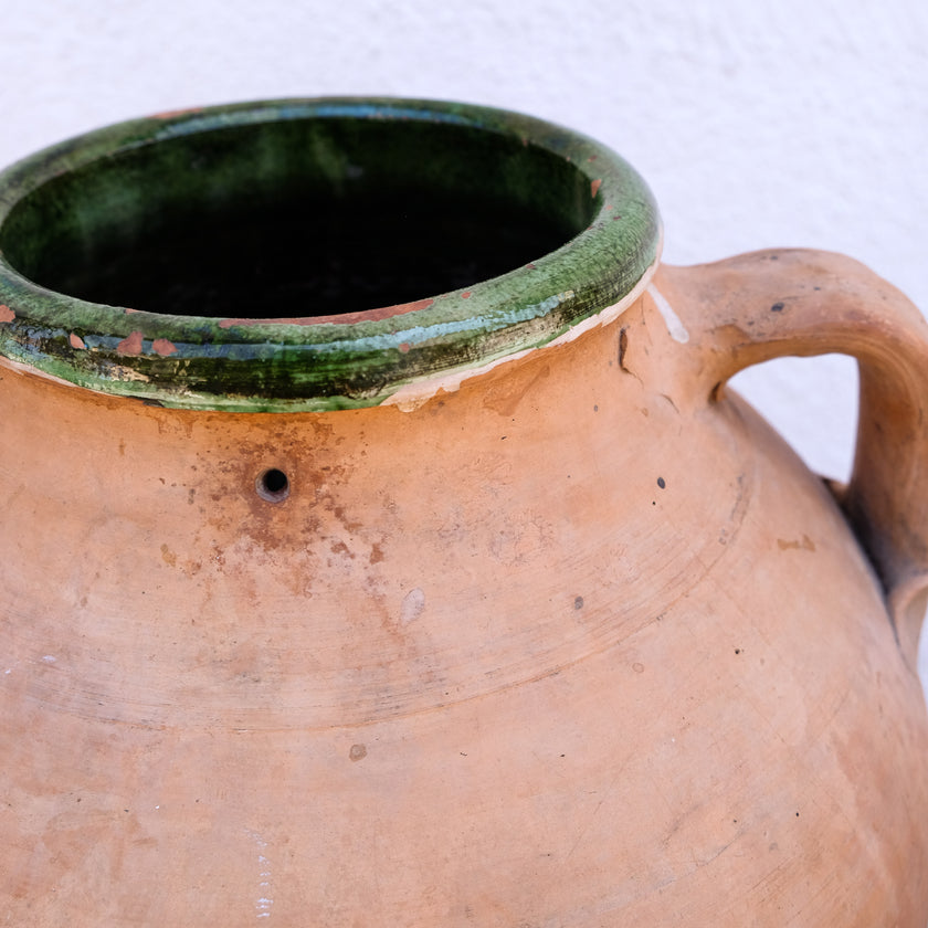 Olive Jar 159 (22x44)