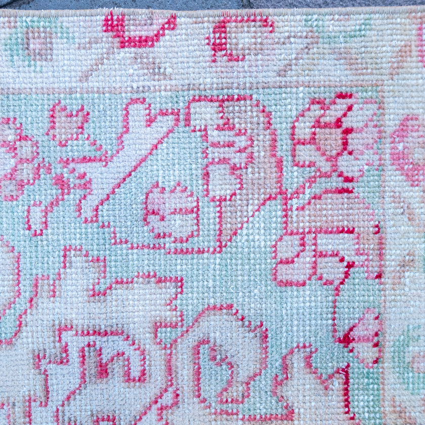 3256 Handwoven Vintage Rug 3'11x7'1