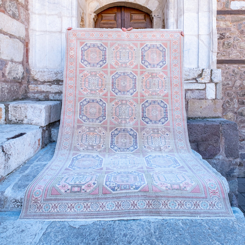 3269 Handwoven Vintage Rug 6’7x10