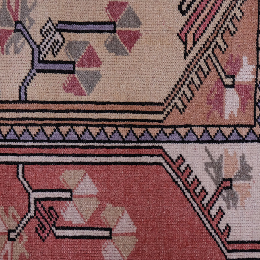 6030 Handwoven Vintage Rug 3'7x6'7