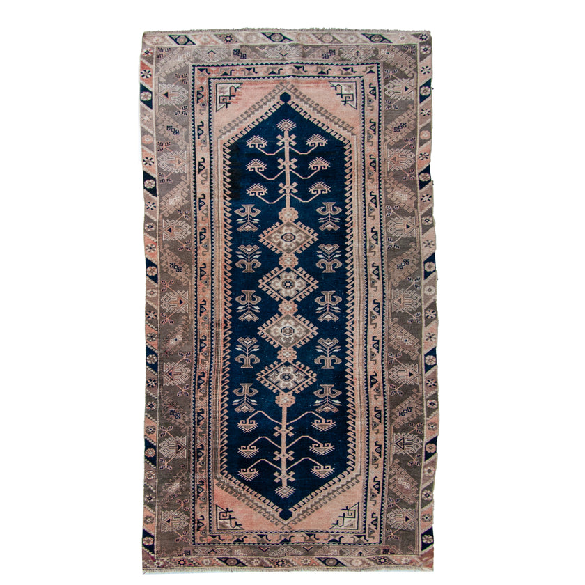 6372 Handwoven Vintage Rug 4'7x8'5