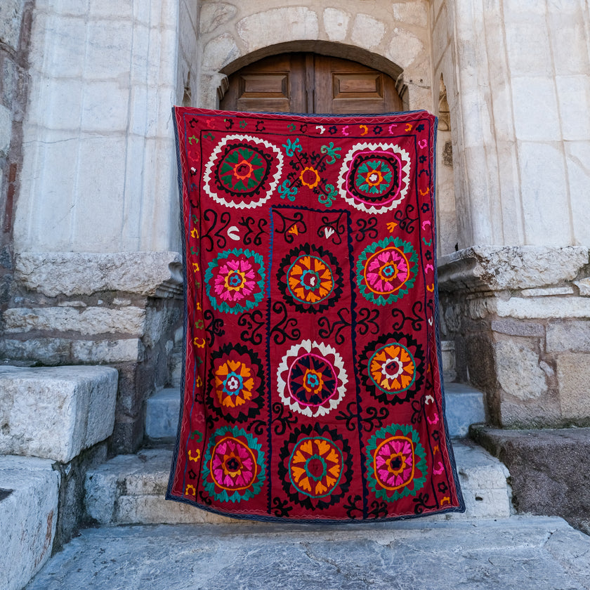 Suzani #18 4’6x6’3
