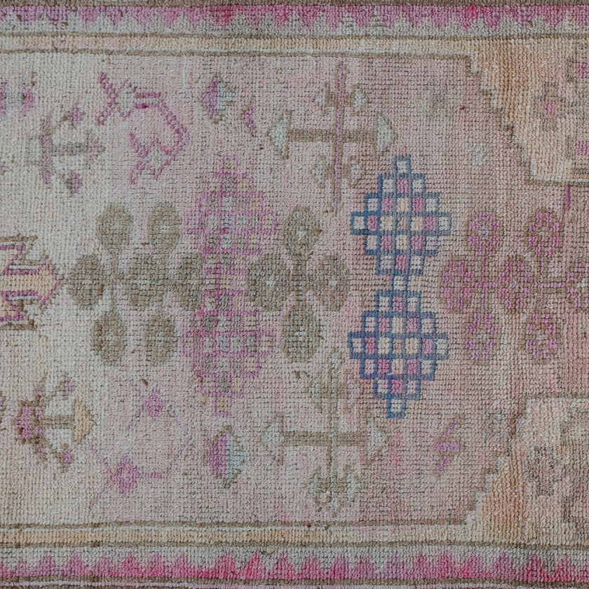 11244 Handwoven Vintage Rug 3x13’5