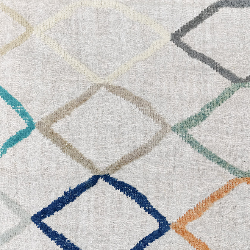 11579 Handwoven Vintage Rug 7’6 x 10’7