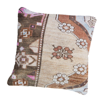 116 Rug Pillow 20x20