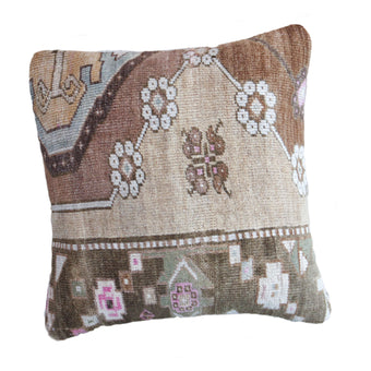 129 Rug Pillow 20x20