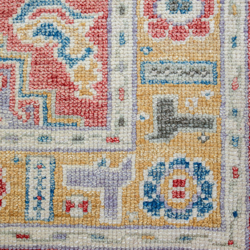 14013 Handwoven Rug 2'9x7’8