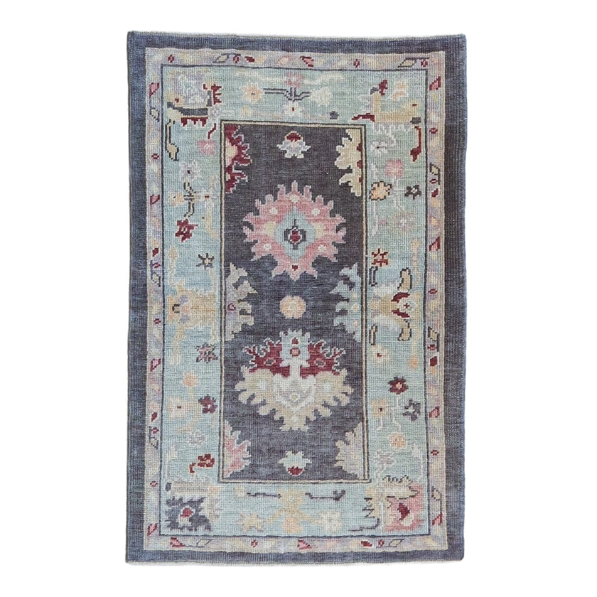 15106 Handwoven Rug 3 x 4’8