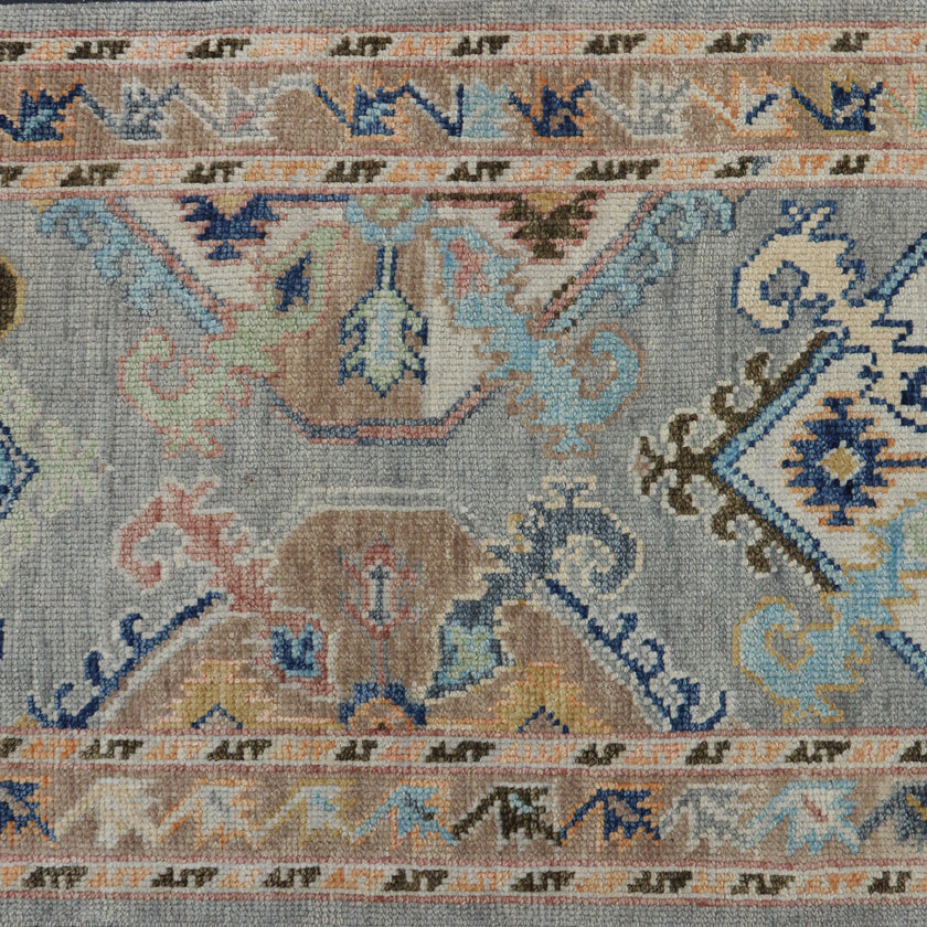 15388 Handwoven Rug 2’8x9’10