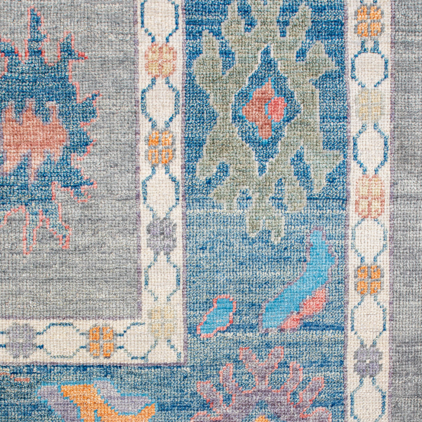 15644 Handwoven Rug 8’1x10’3