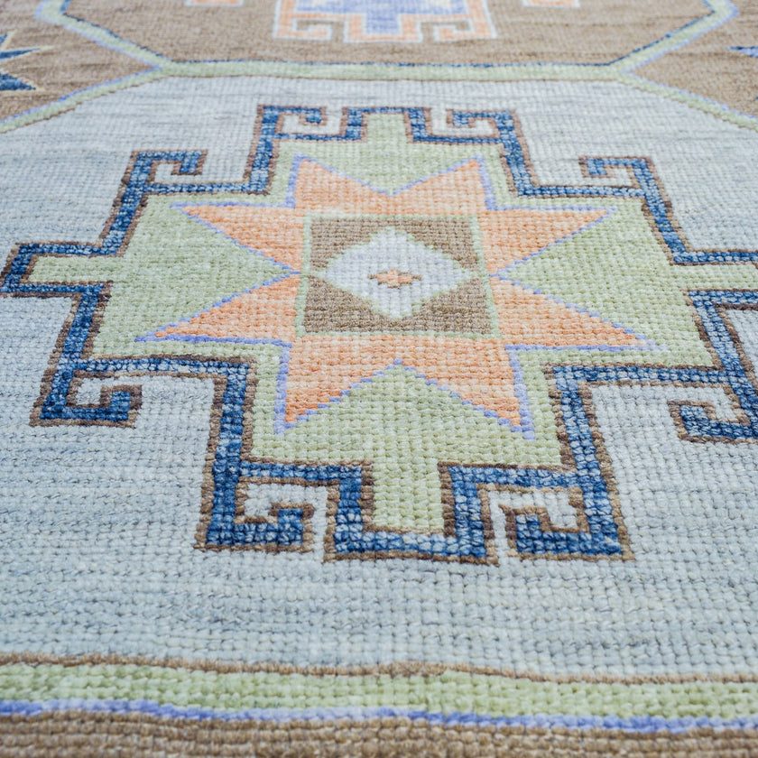 15766 Handwoven Rug 2’8x14’10