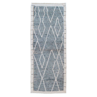 15792 Handwoven Rug 2’6 x 6
