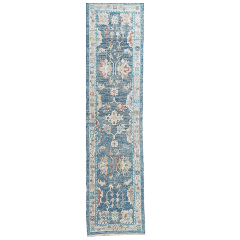 15884 Handwoven Rug 2'6 x 10’2