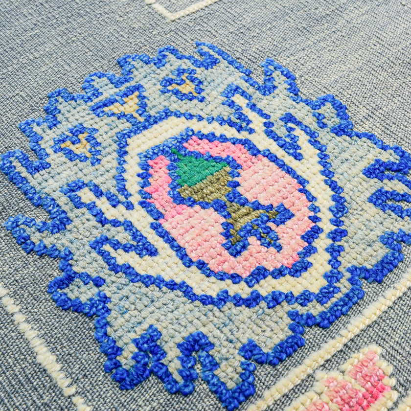 15934 Handwoven Rug 10’3x14’3