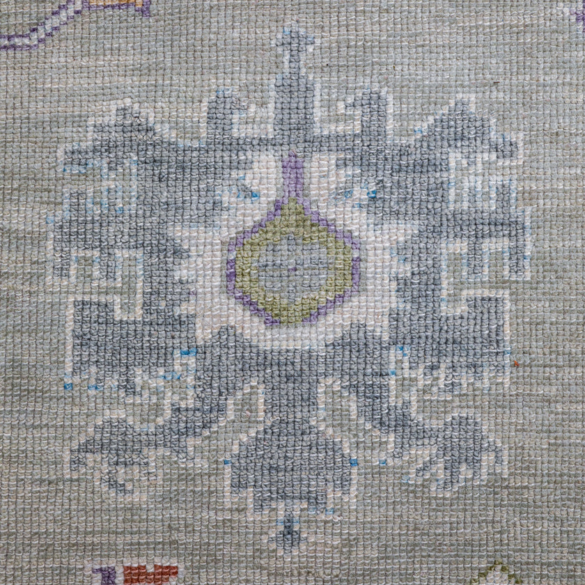 16076 Handwoven Rug 8’4x9’1