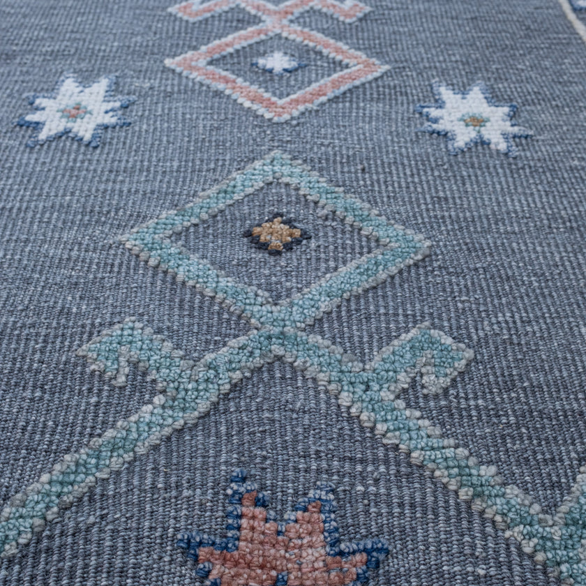 16121 Handwoven Rug 3’3x14