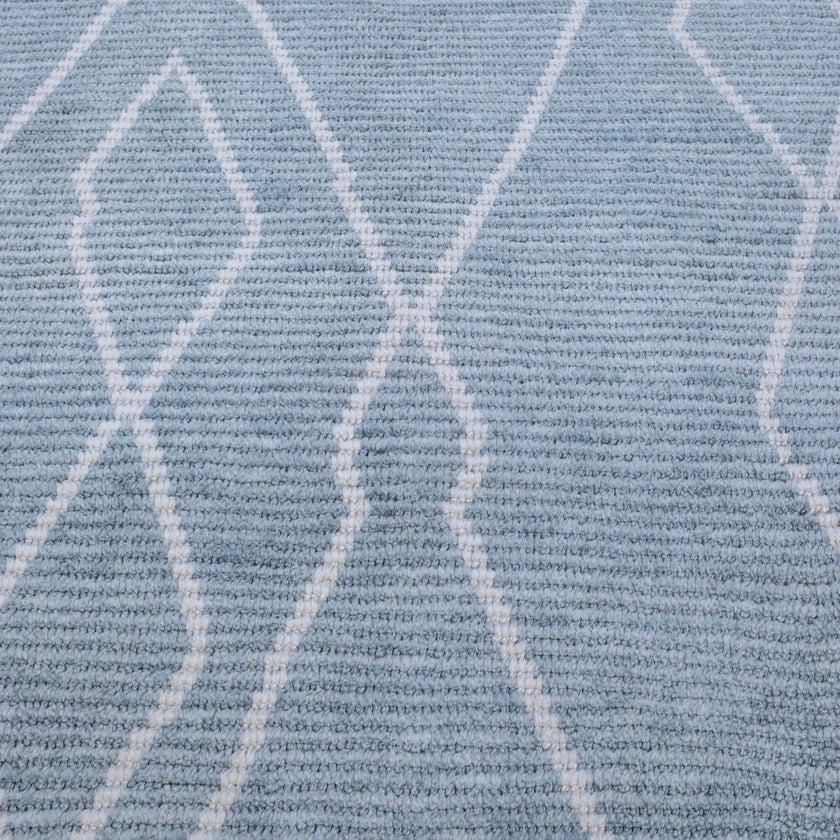 16140 Handwoven Rug 9’10x14