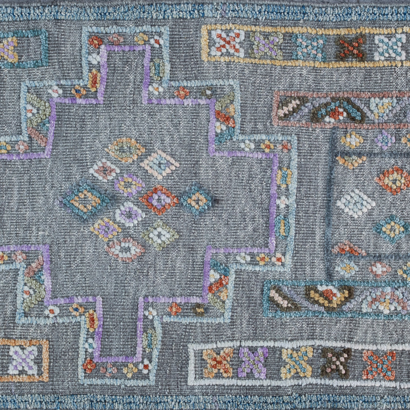 16230 Handwoven Rug 2’8x11’5