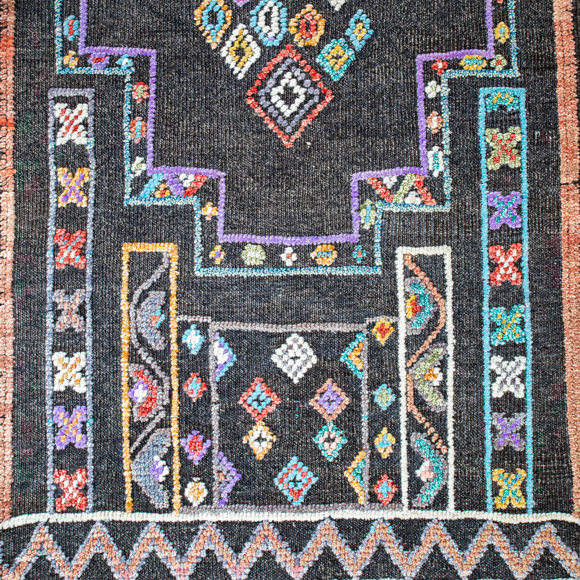 16392 Handwoven Rug 2'11x5’6