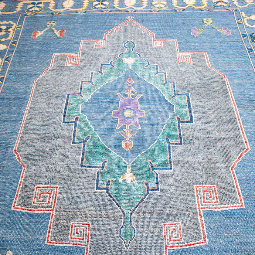 16404 Handwoven Rug 9’1x12’2