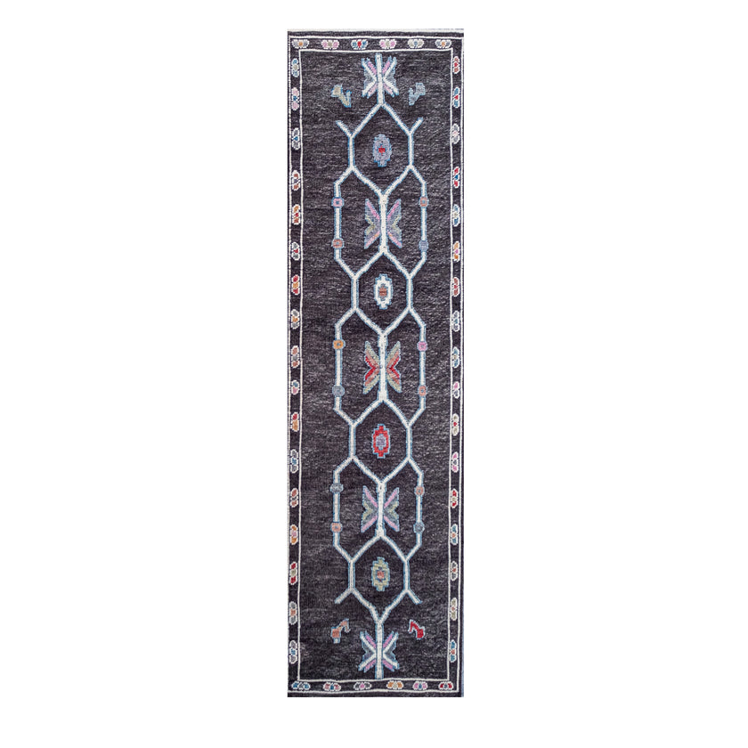 16437 Handwoven Rug 2'9x10’3