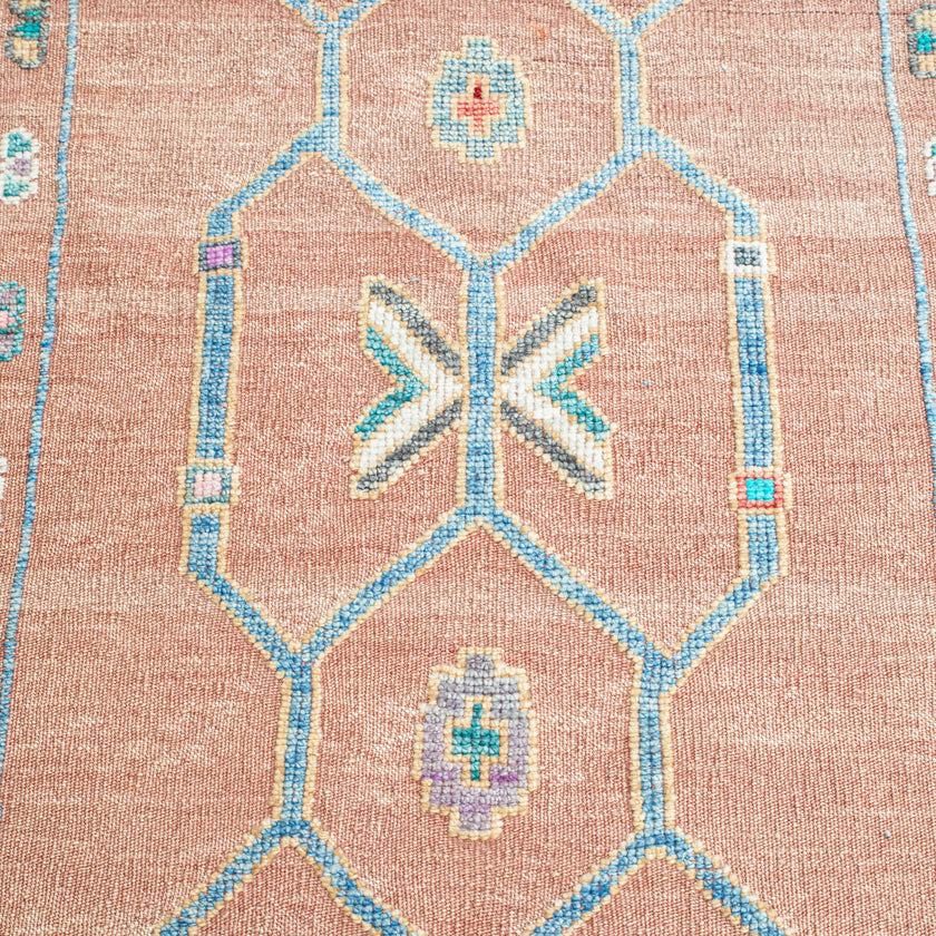 16473 Handwoven Rug 3'1x5’6