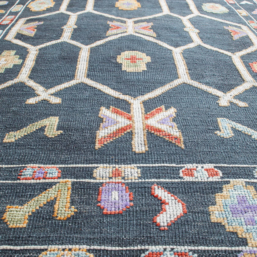 16491 Handwoven Rug 5’11x9’6