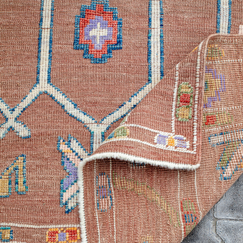 16499 Handwoven Rug 5’9x9’3