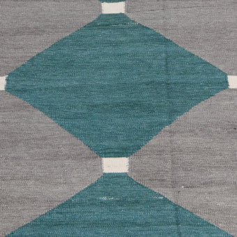 16507 Handwoven Rug 2’11x12