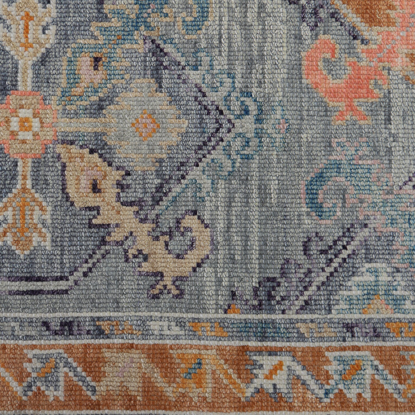 16526 Handwoven Rug 2'9x11’10